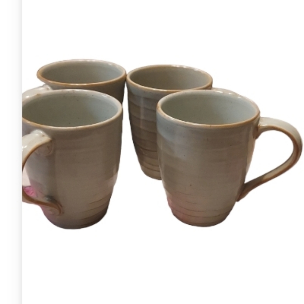 STONEWARE 4 set of mugs in excellent condition made in Indonesia